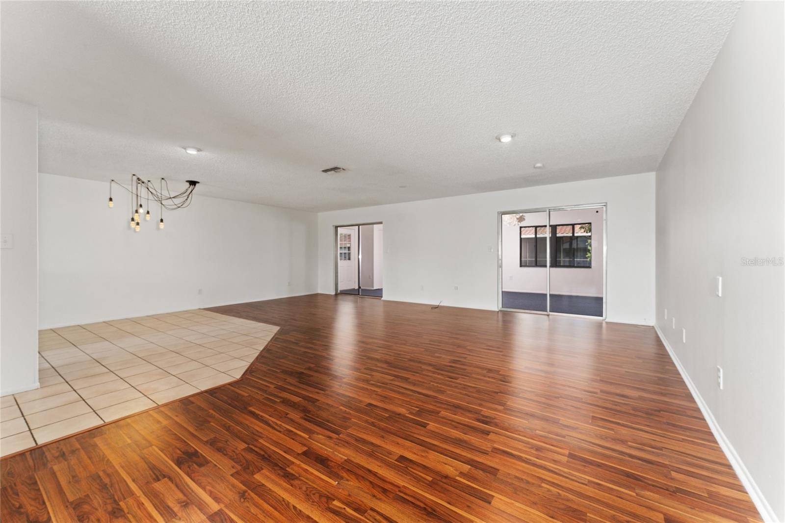 10823 WILLIAM AND MARY CT, Orlando, FL 32821