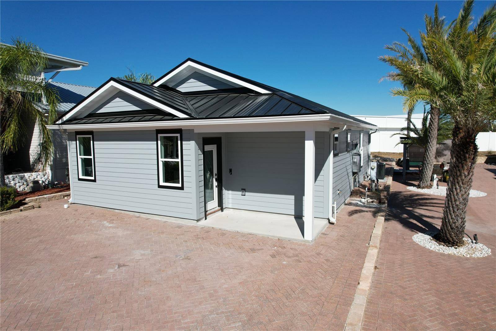 2253 ST GEORGE DR, Davenport, FL 33837