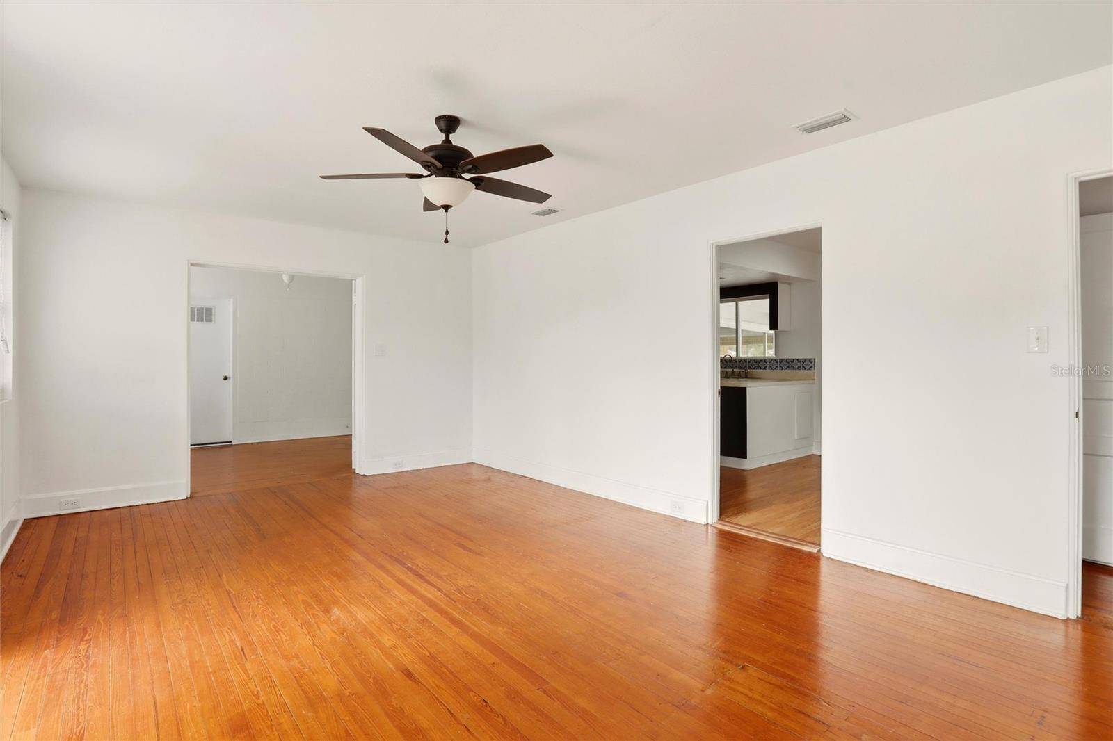 404 W WHIDDEN ST, Arcadia, FL 34266