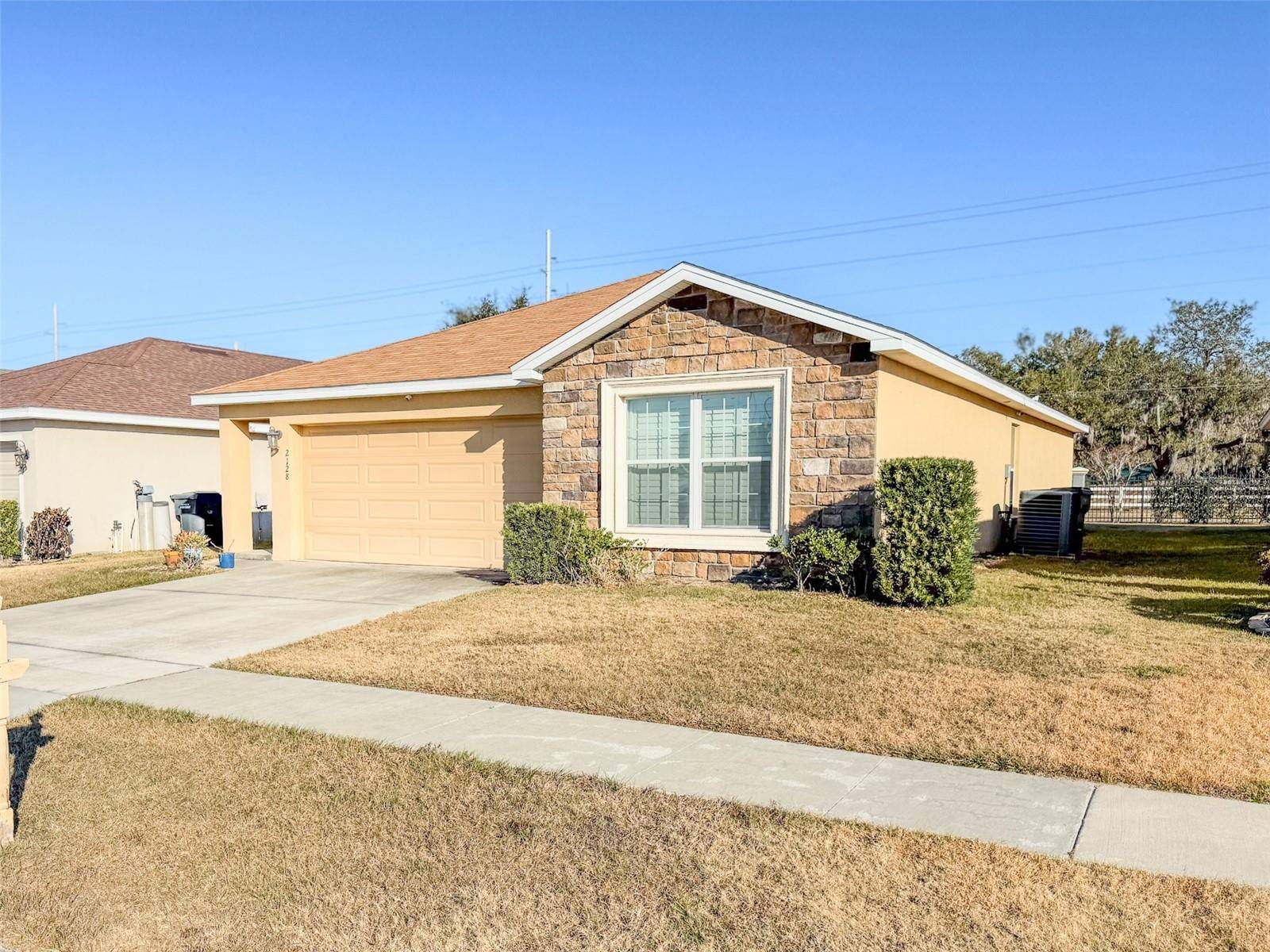 2128 BRETTON RIDGE BLVD, Winter Haven, FL 33884