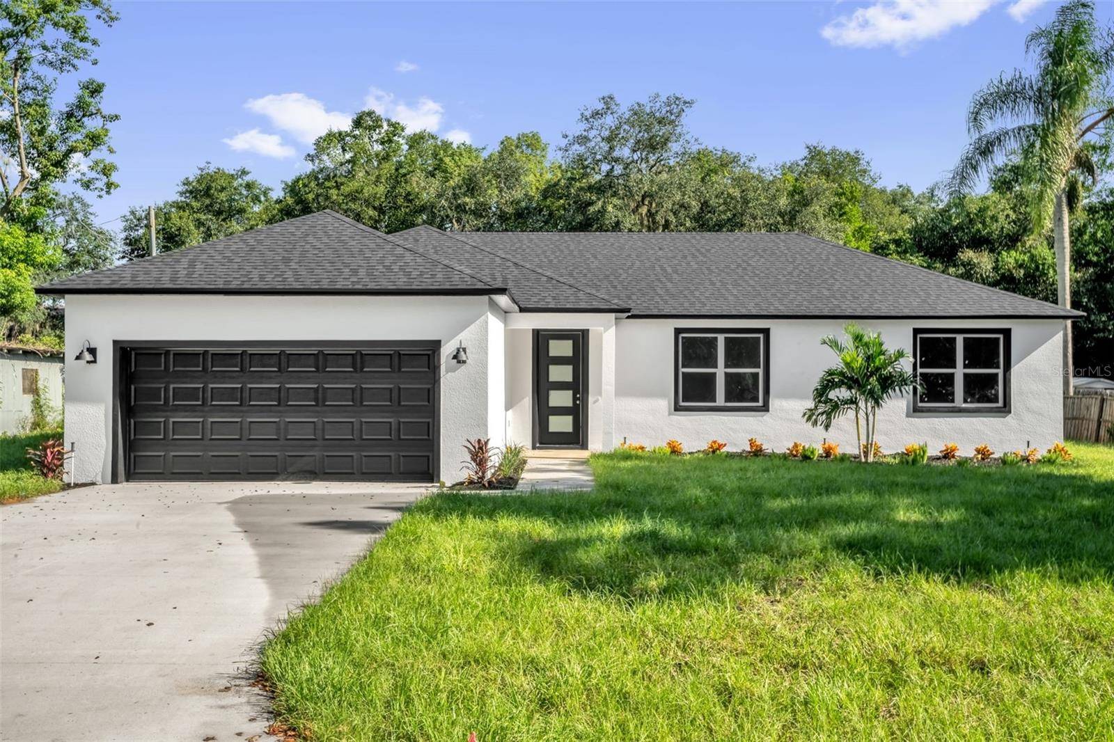 13311 MIDWAY AVE, Astatula, FL 34705