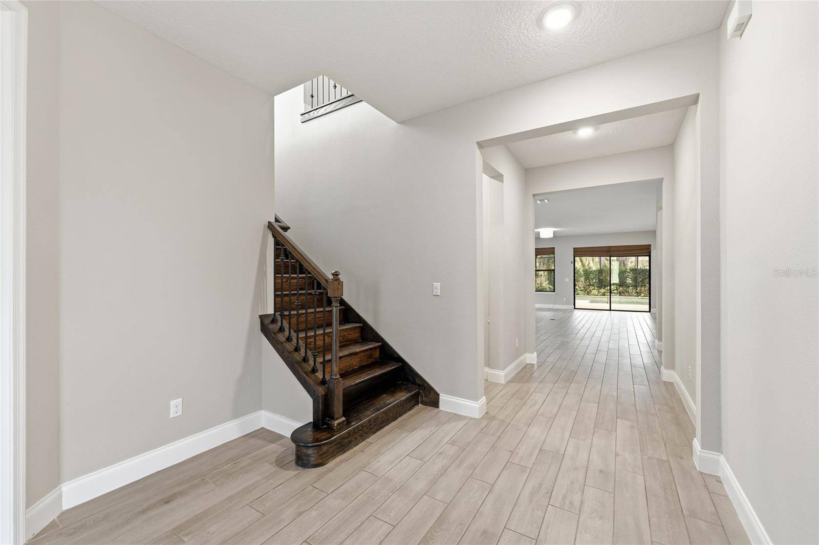 8236 PROCIDA ISLE LN, Windermere, FL 34786