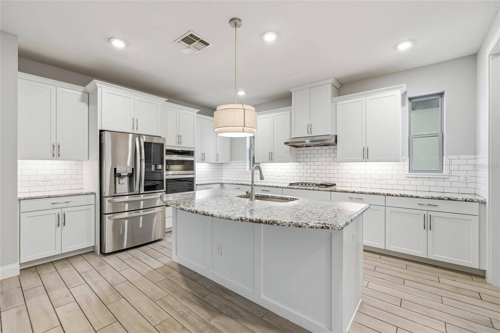 8236 PROCIDA ISLE LN, Windermere, FL 34786