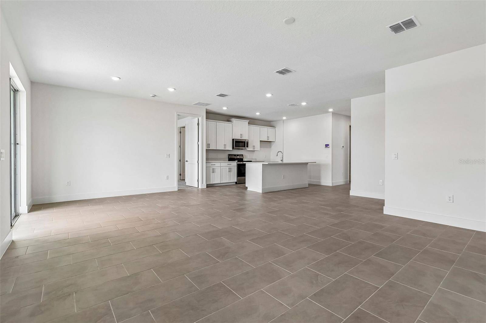 5024 SALADO DR, St Cloud, FL 34771