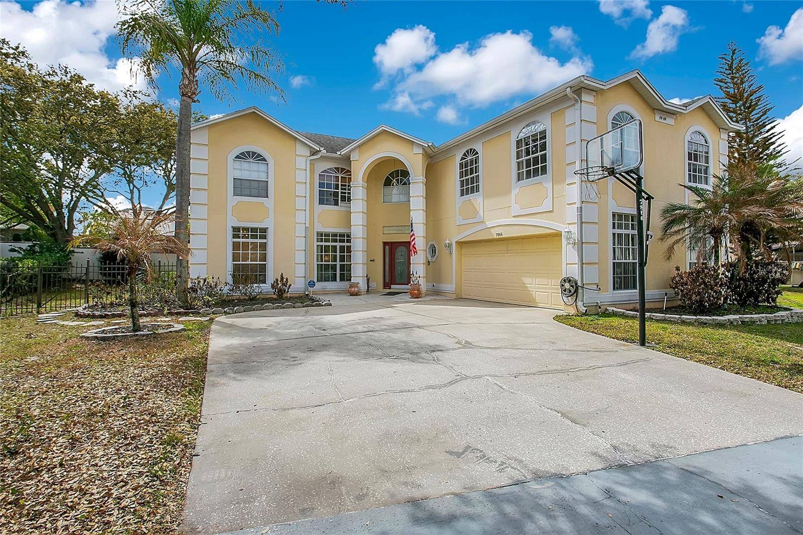 7866 BARDMOOR HILL CIR, Orlando, FL 32835