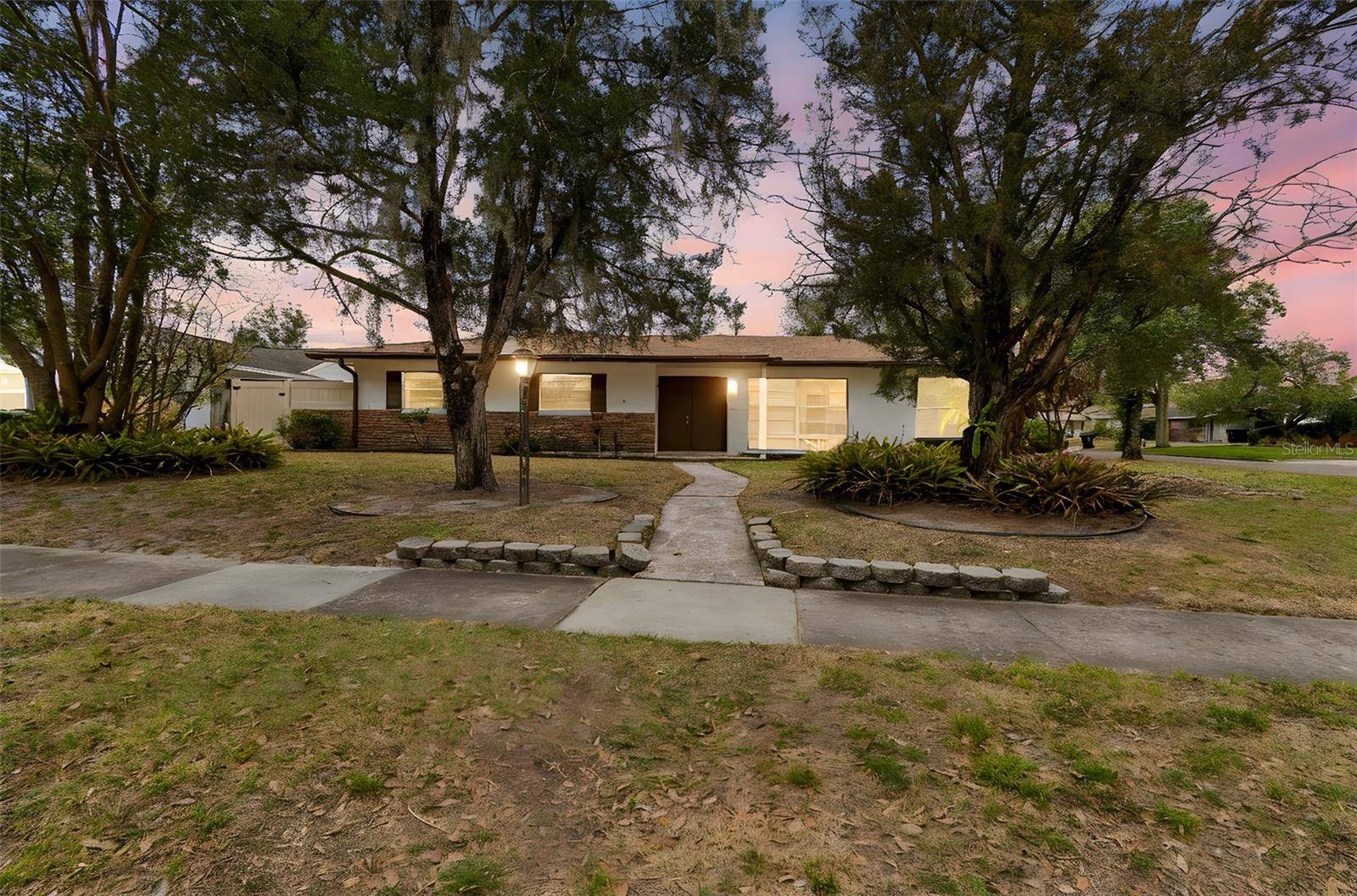 2708 LION HEART RD, Winter Park, FL 32792