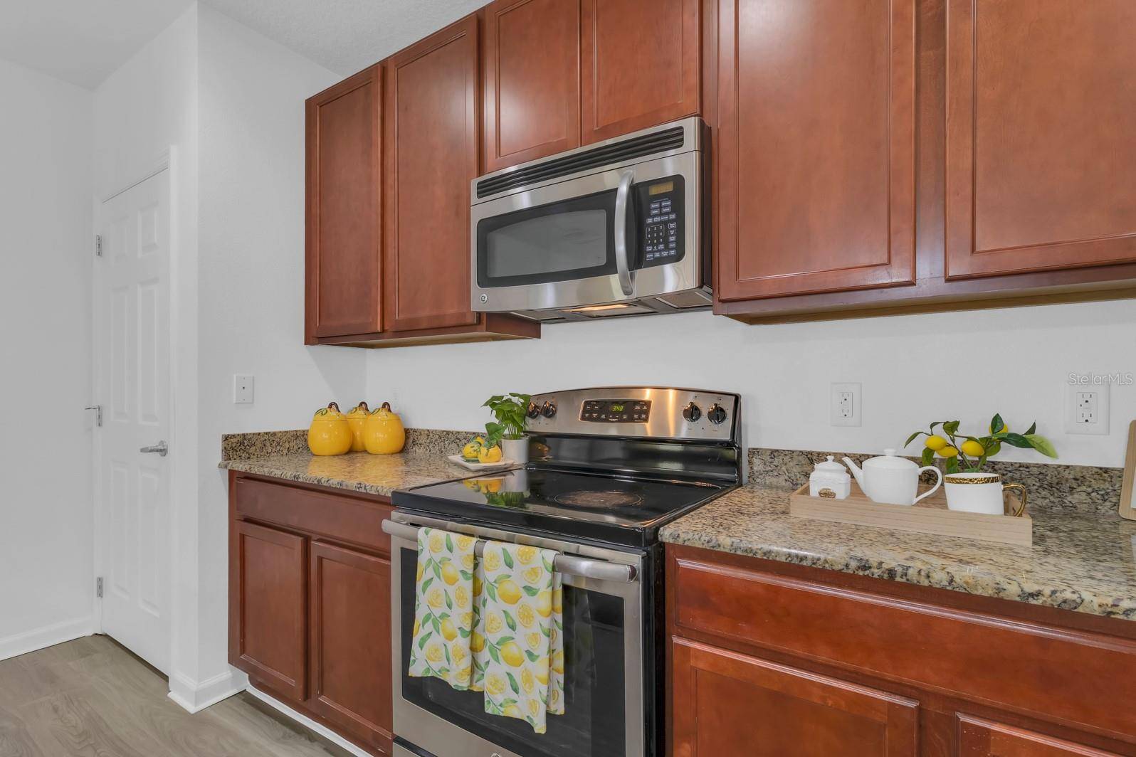 2943 CASABELLA DR, Kissimmee, FL 34744