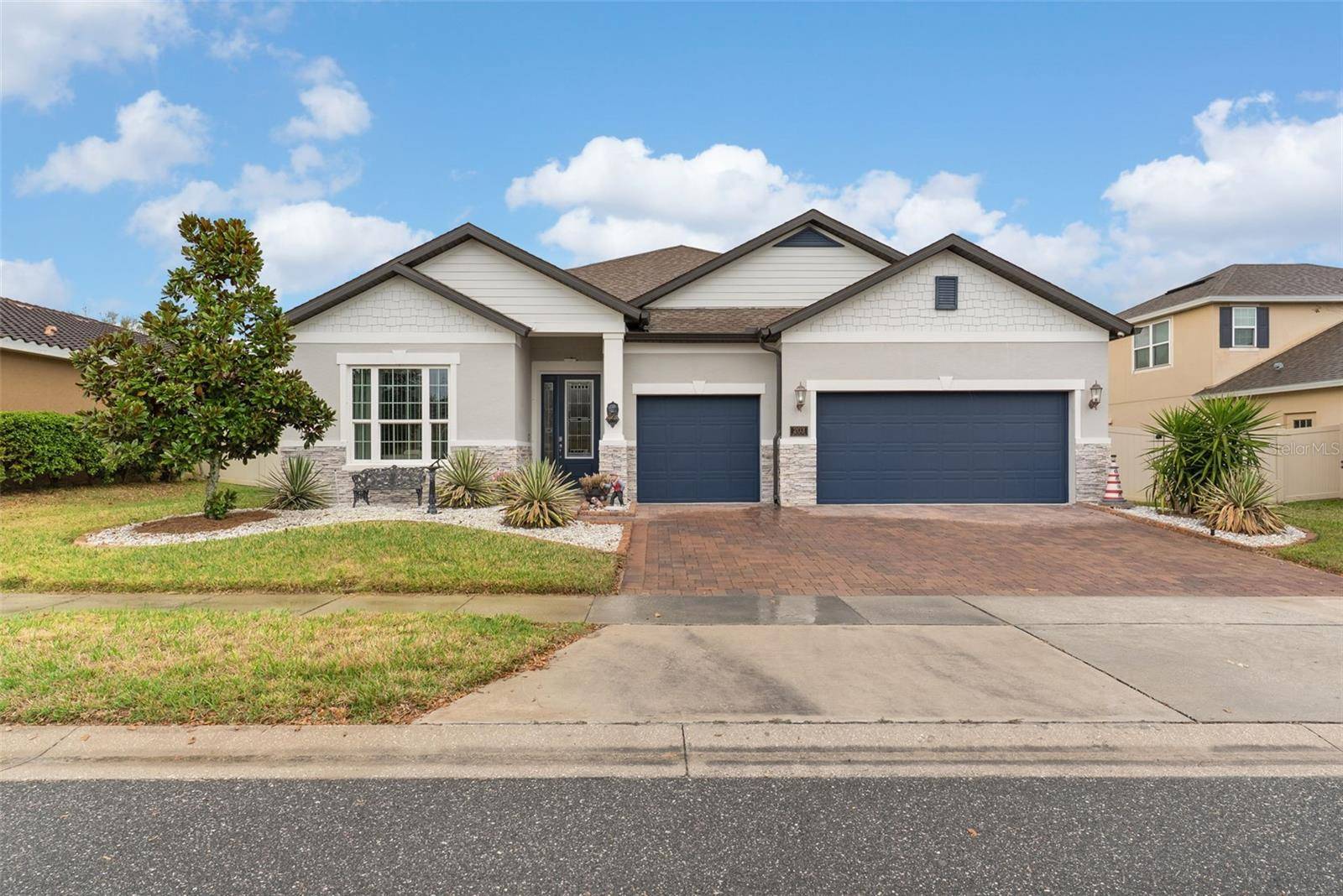 203 MESSINA PL, Howey In The Hills, FL 34737