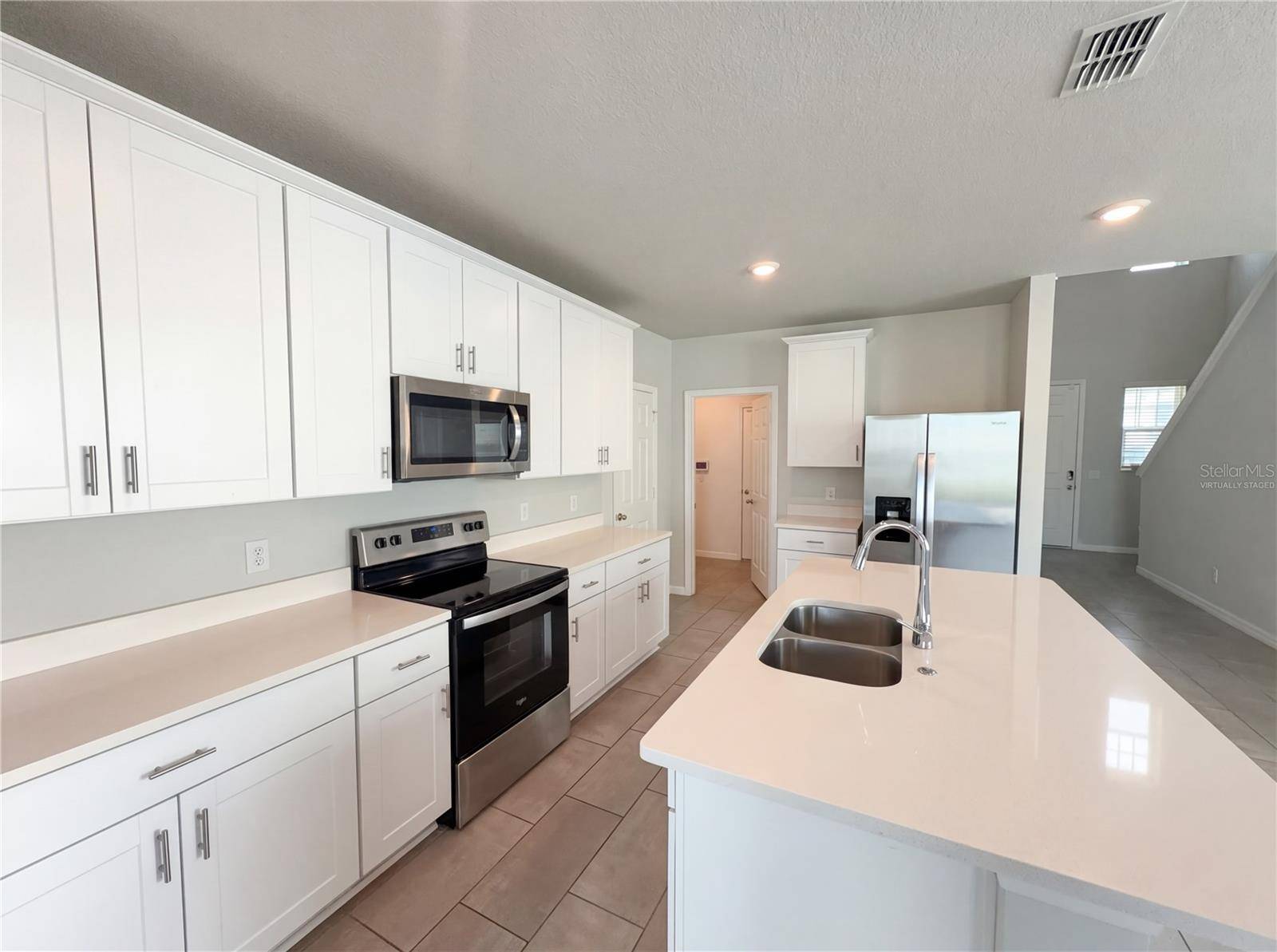 3092 BELLA VISTA DR, Davenport, FL 33897