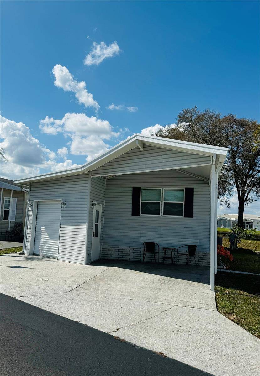 627 ARNOLD PALMER DR, Davenport, FL 33837