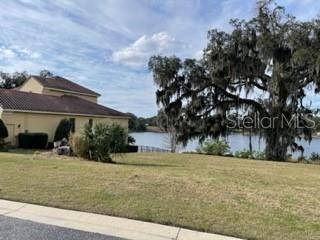 421 W BLUE WATER EDGE DR, Eustis, FL 32736