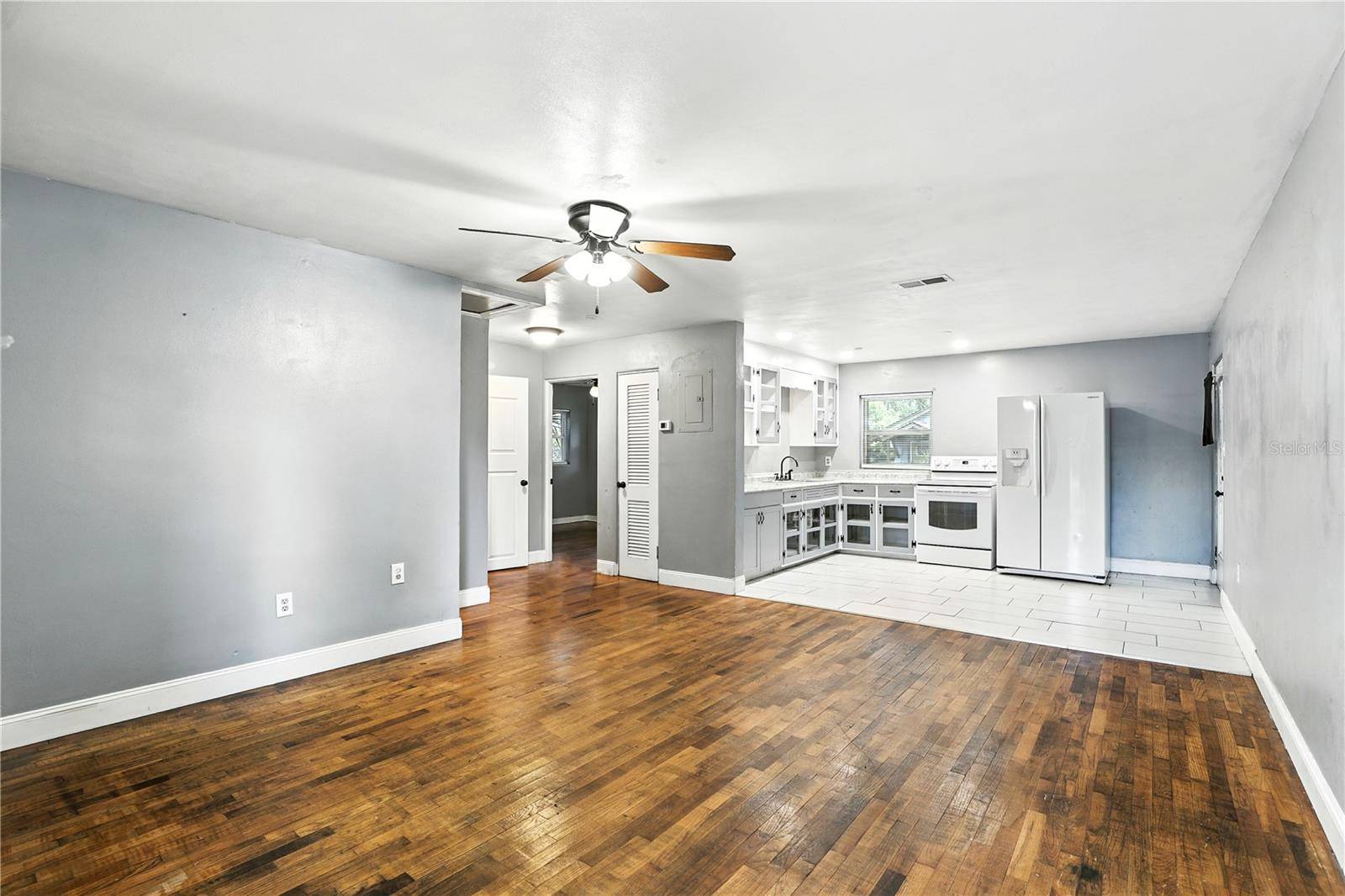 1412 E VOORHIS AVE, Deland, FL 32724