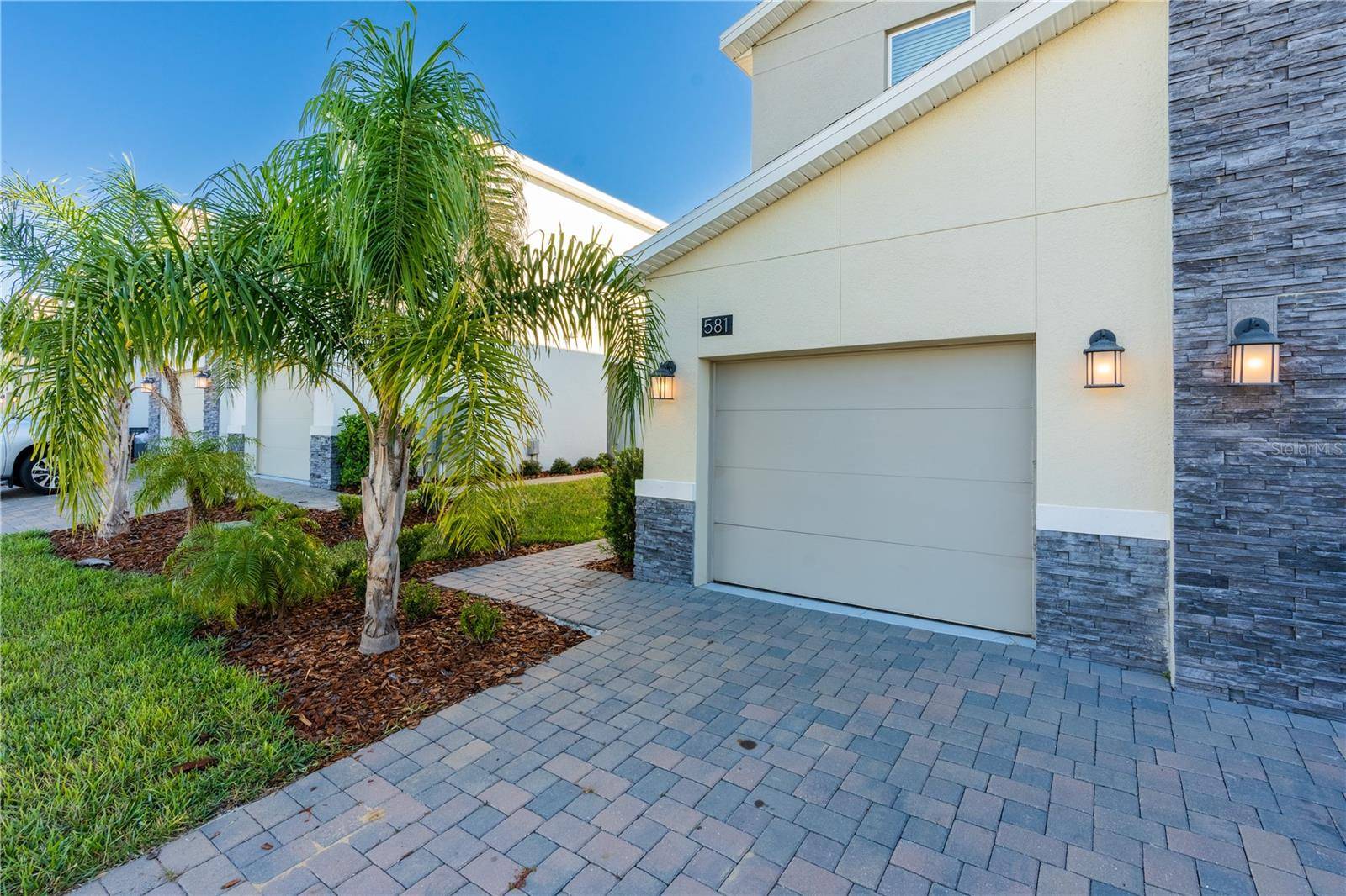 581 OCEAN COURSE AVE #581, Davenport, FL 33896