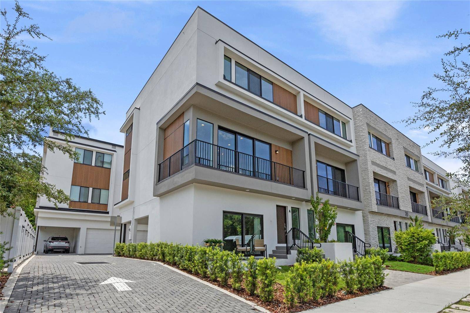 52 W HARDING ST #A, Orlando, FL 32806
