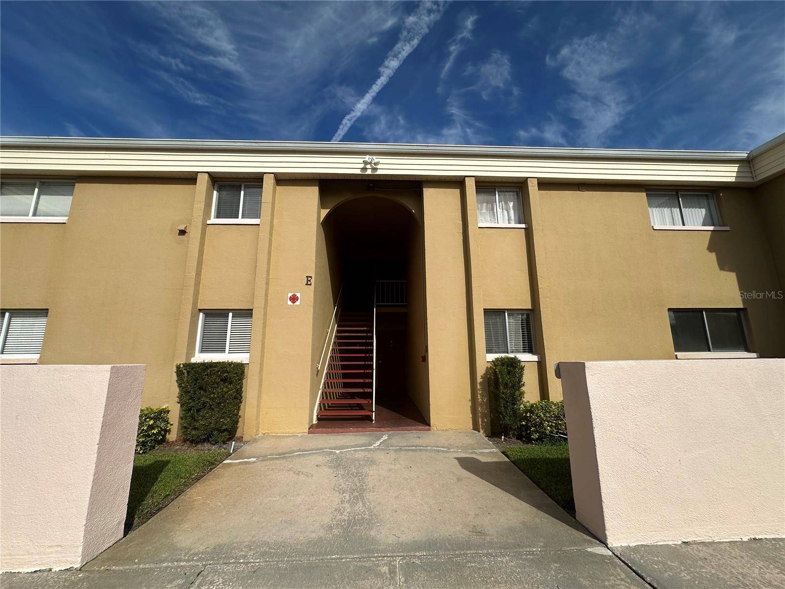 1000 LAKE OF THE WOODS BLVD #204E, Casselberry, FL 32730