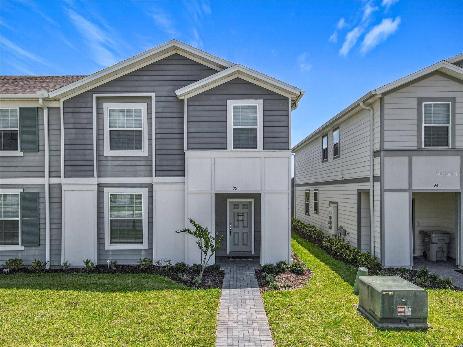 967 PARADISE DR, Davenport, FL 33897