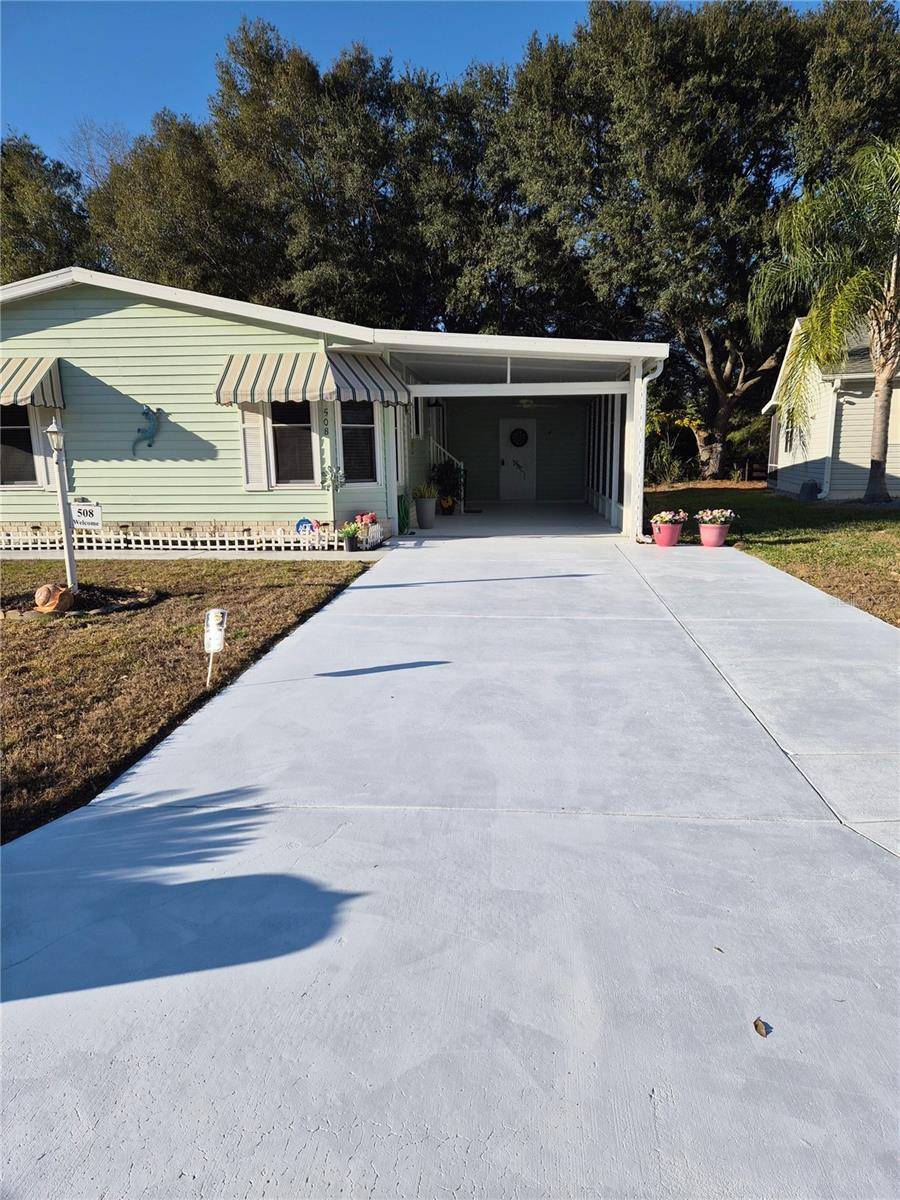 508 SAINT ANDREWS BLVD, Lady Lake, FL 32159