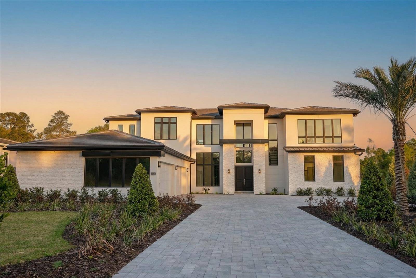16000 PENDIO DR, Bella Collina, FL 34756