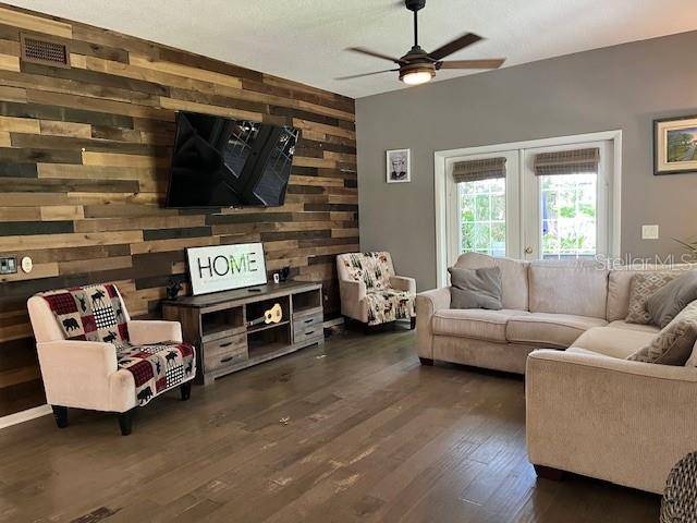 14202 NELL DR, Orlando, FL 32832