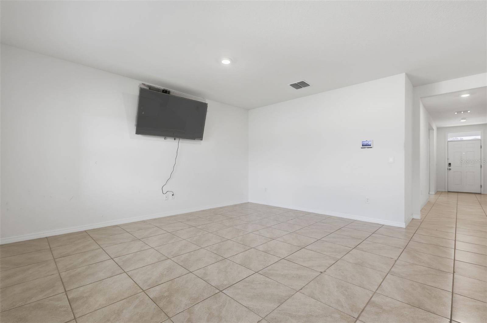 11308 AMBER RIDGE DR, Zellwood, FL 32798