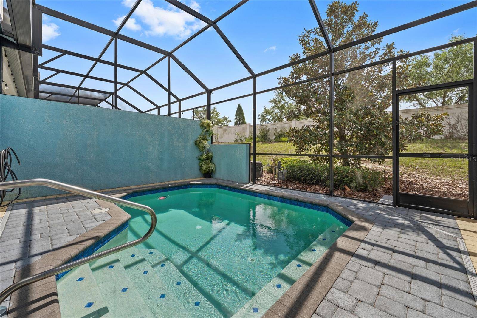 318 CAPTIVA DR, Davenport, FL 33896