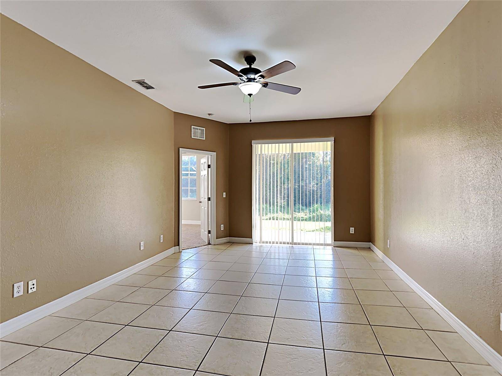 176 OCEAN BLUFF DR, Poinciana, FL 34759