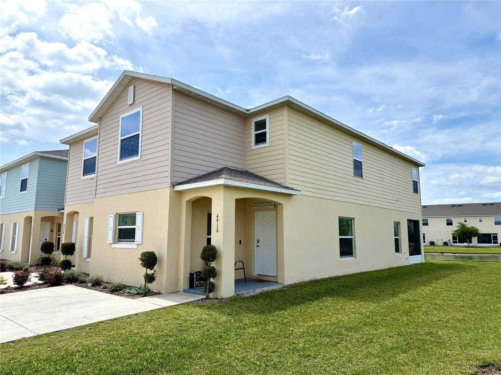 4910 CORAL CASTLE DR, Kissimmee, FL 34746