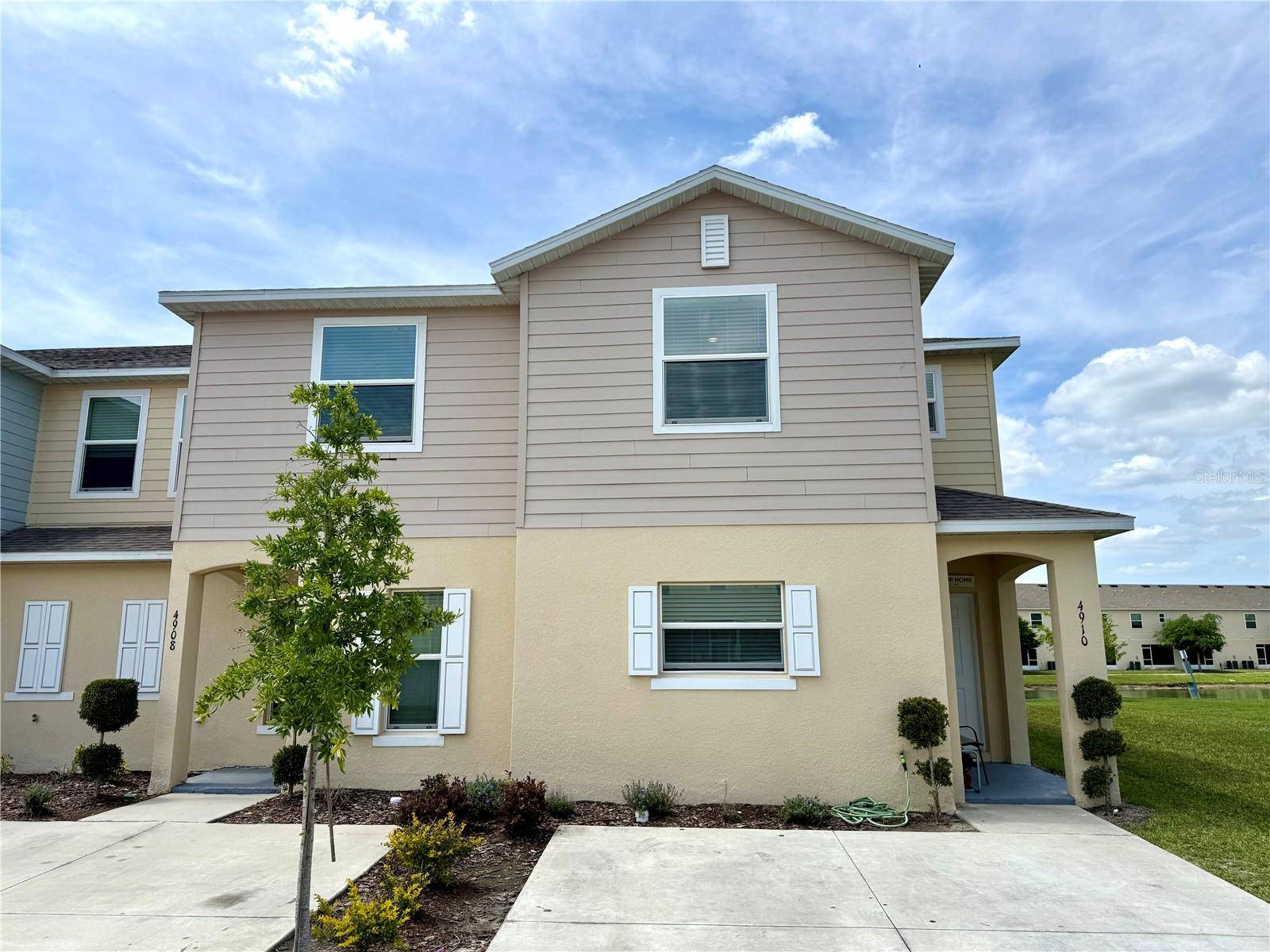4910 CORAL CASTLE DR, Kissimmee, FL 34746
