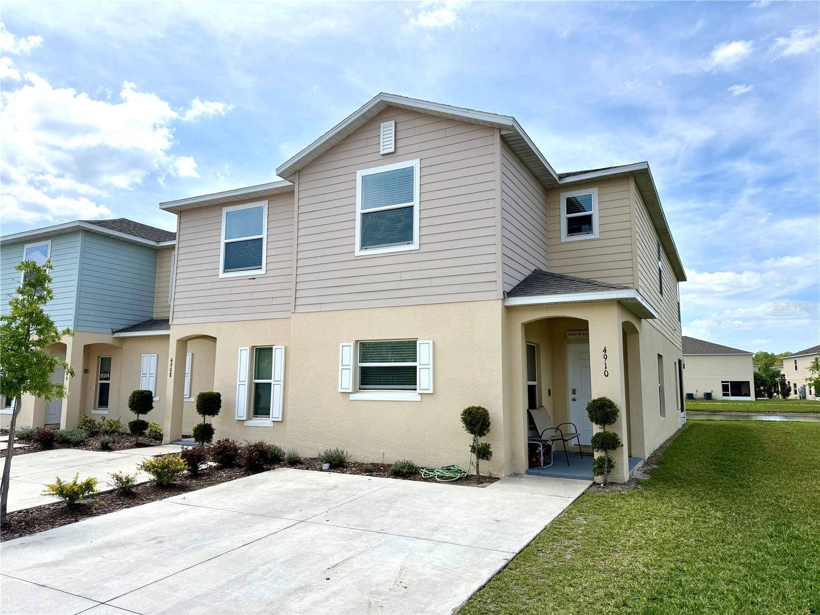 4910 CORAL CASTLE DR, Kissimmee, FL 34746