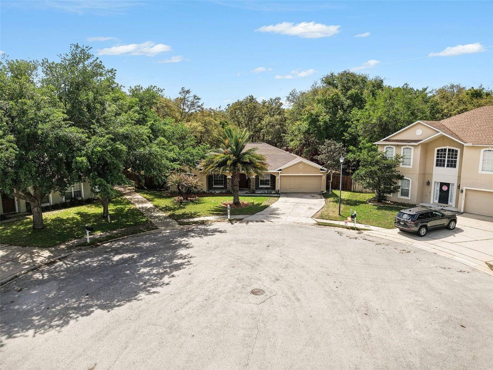 100 FESTIVE CT, Chuluota, FL 32766