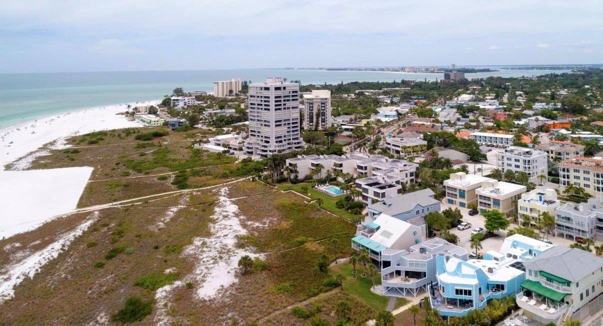 749 SIESTA DR, Sarasota, FL 34242