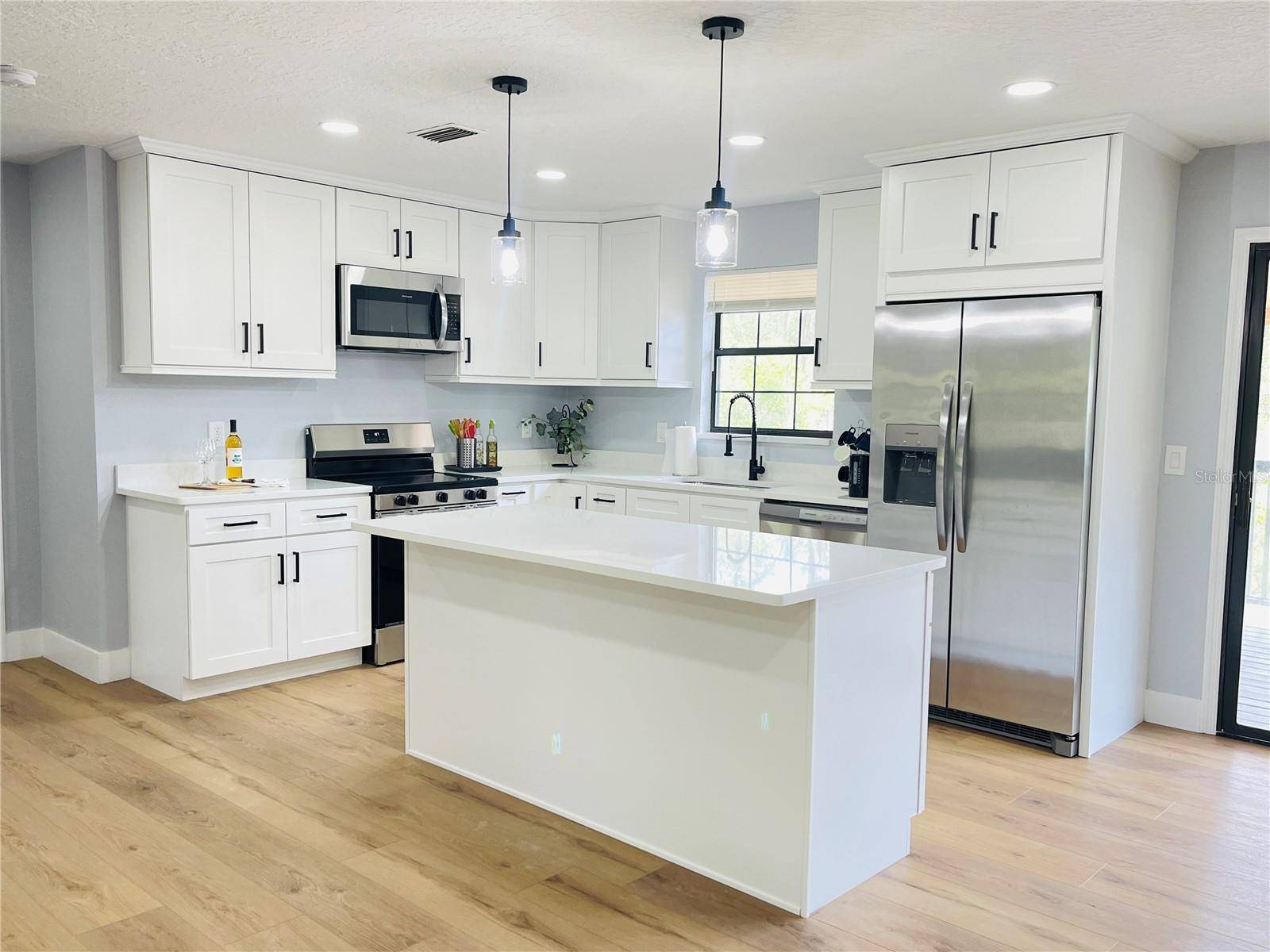 4893 S OLD FLORAL CITY RD, Inverness, FL 34450