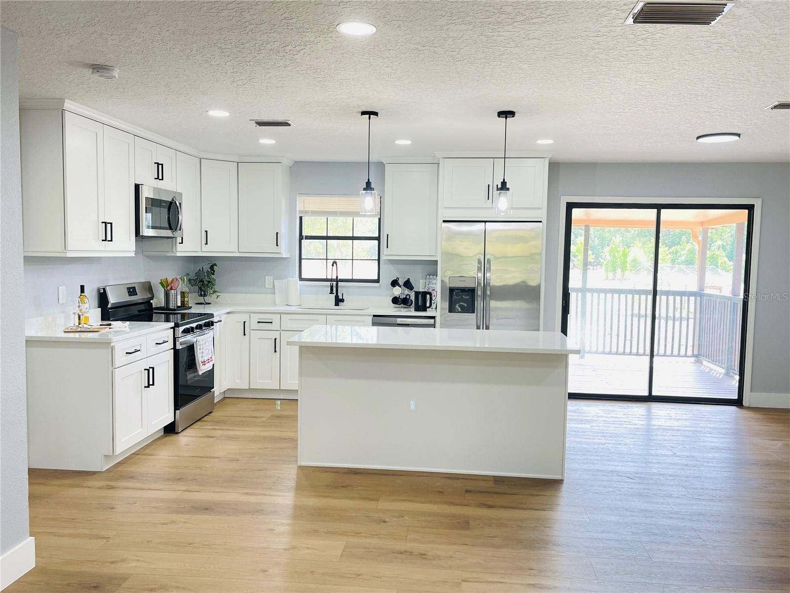 4893 S OLD FLORAL CITY RD, Inverness, FL 34450