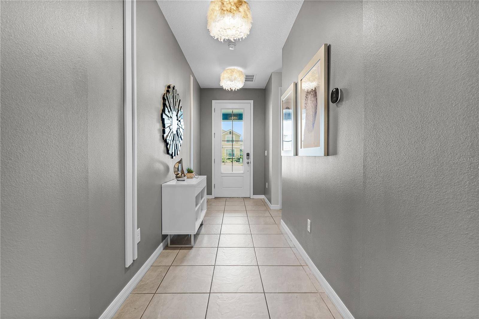 8915 TROPICAL HAVEN CT, Kissimmee, FL 34747
