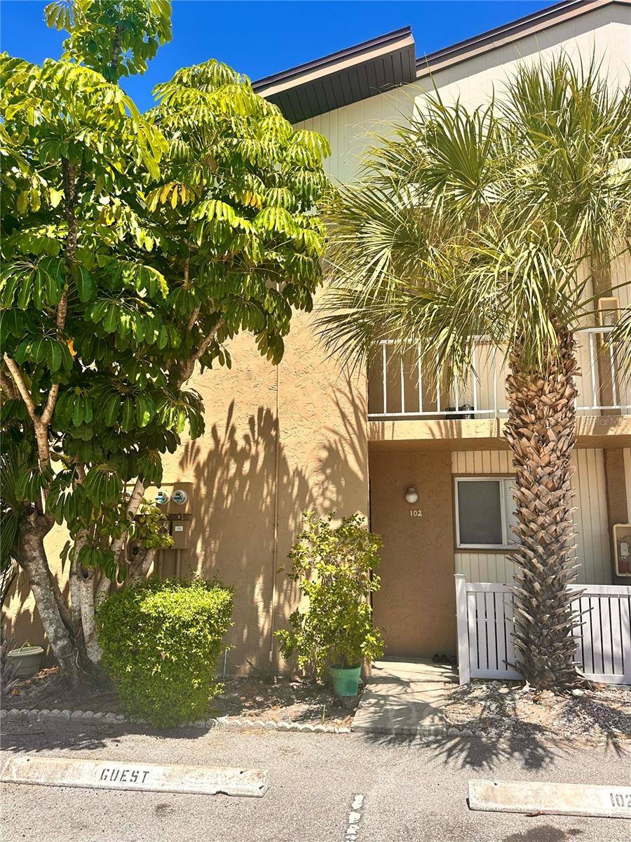 2938 CLARK RD #102, Sarasota, FL 34231