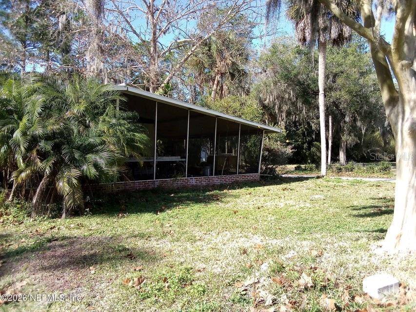101 S GERALDO RD, East Palatka, FL 32131