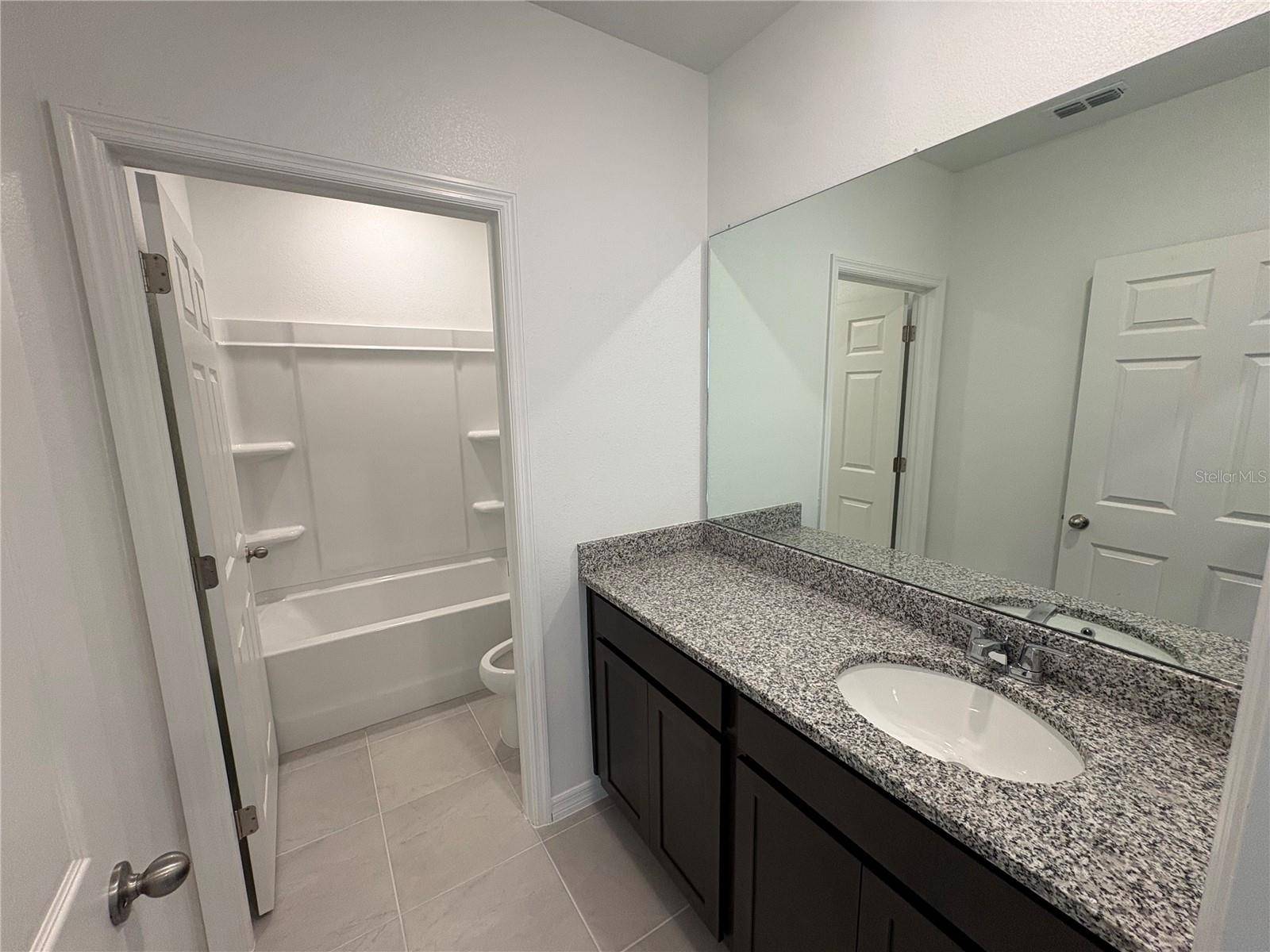 27464 BLACK KITE AVE, Howey In The Hills, FL 34737