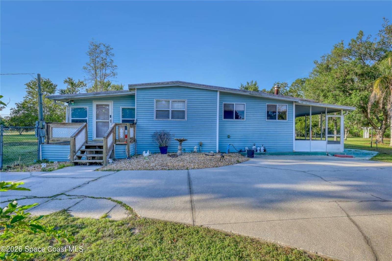 2540 TUSCANY DR, Mims, FL 32754