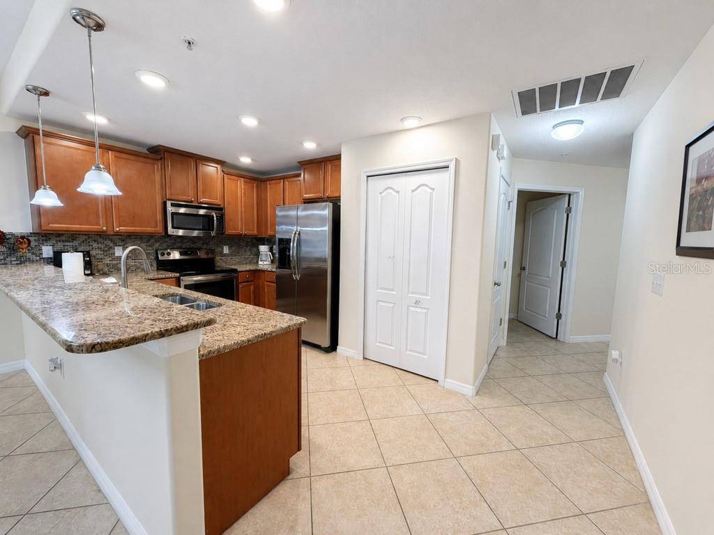 8931 AZALEA SANDS LN, Davenport, FL 33896