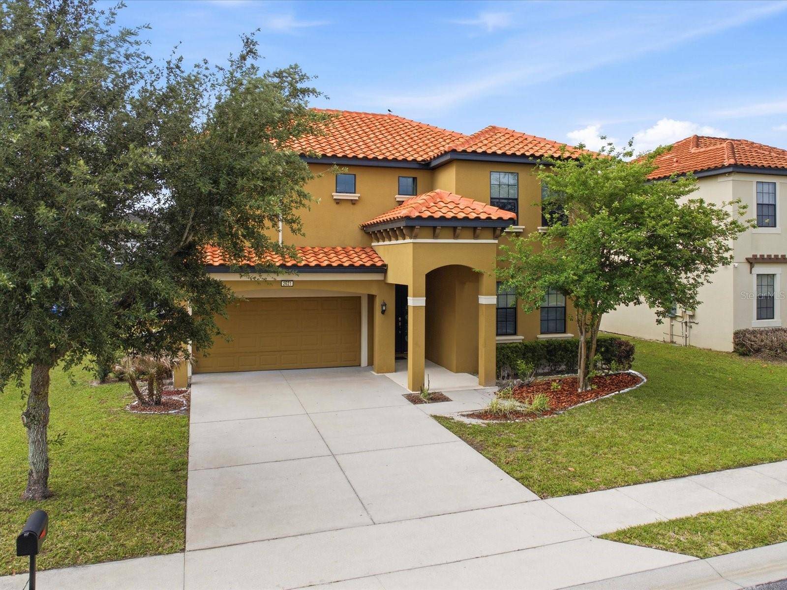 2621 ROSEMONT CIR, Davenport, FL 33837