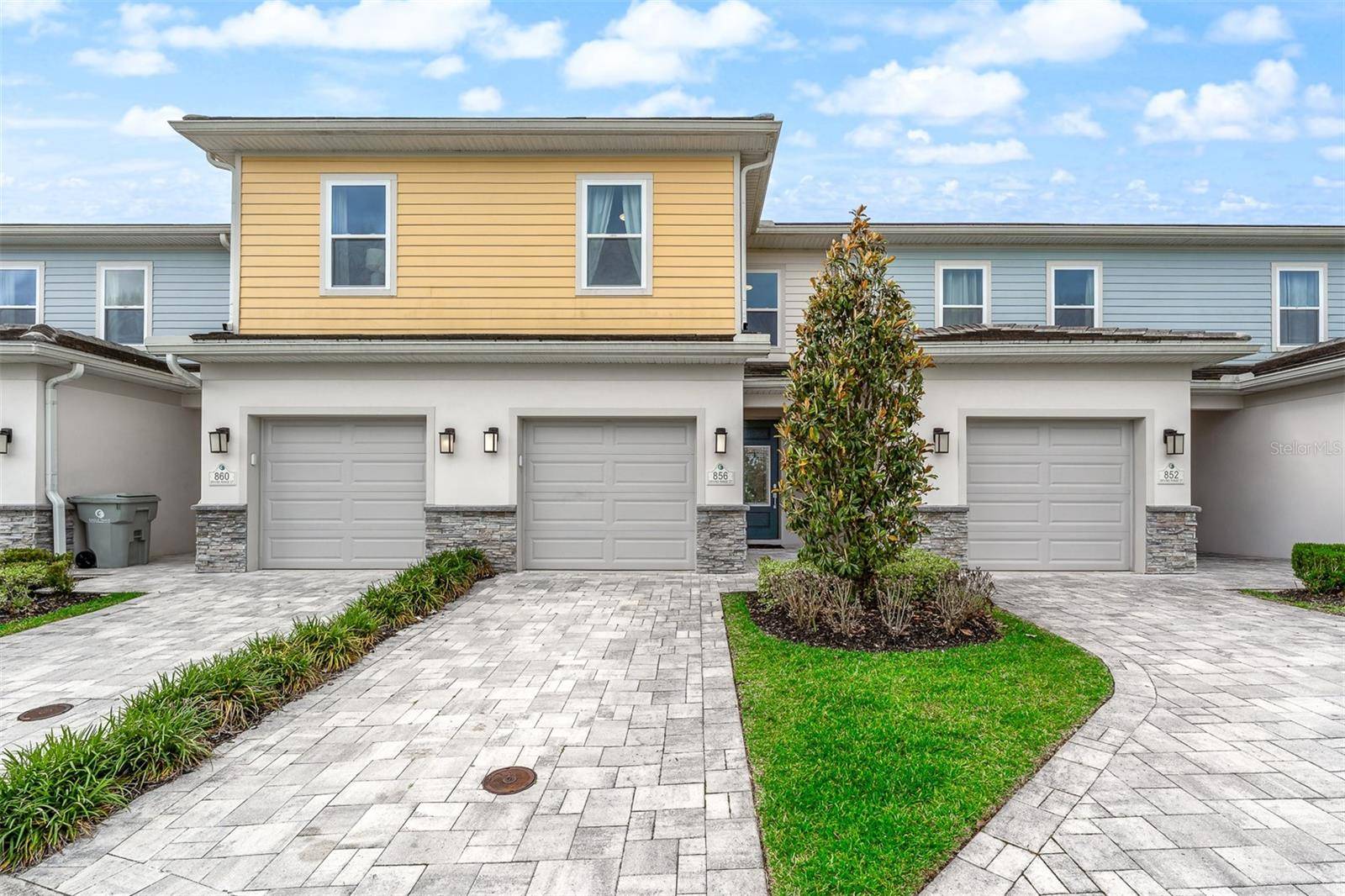 856 DRIVING RANGE CT, Reunion, FL 34747