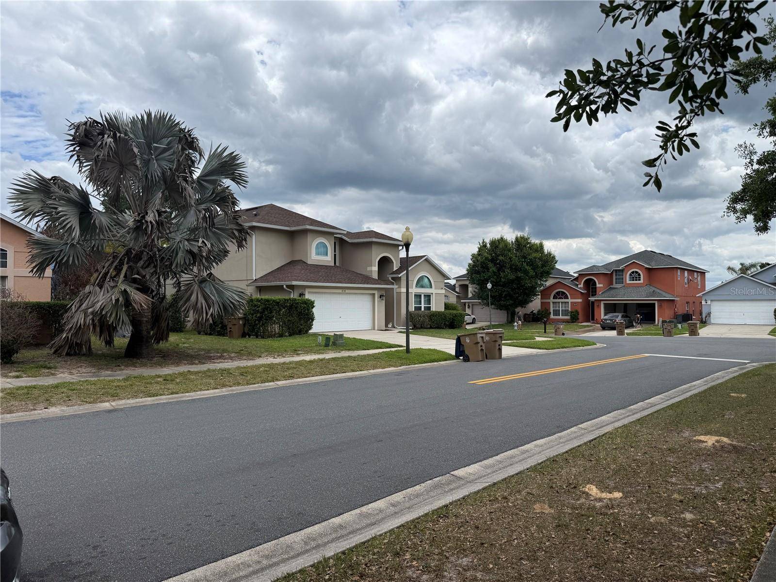 8128 YELLOW CRANE DR, Kissimmee, FL 34747
