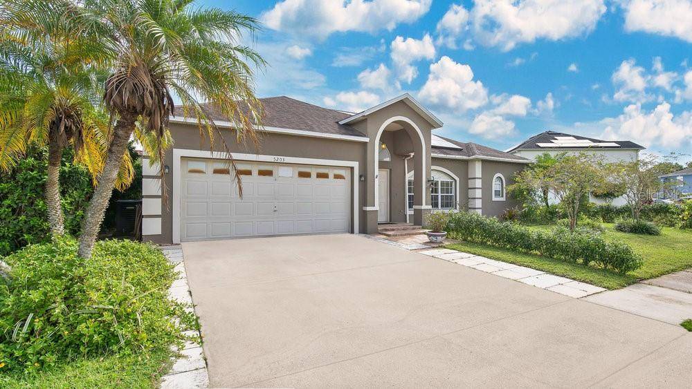 5203 JASMINE TRACE LN, Kissimmee, FL 34758