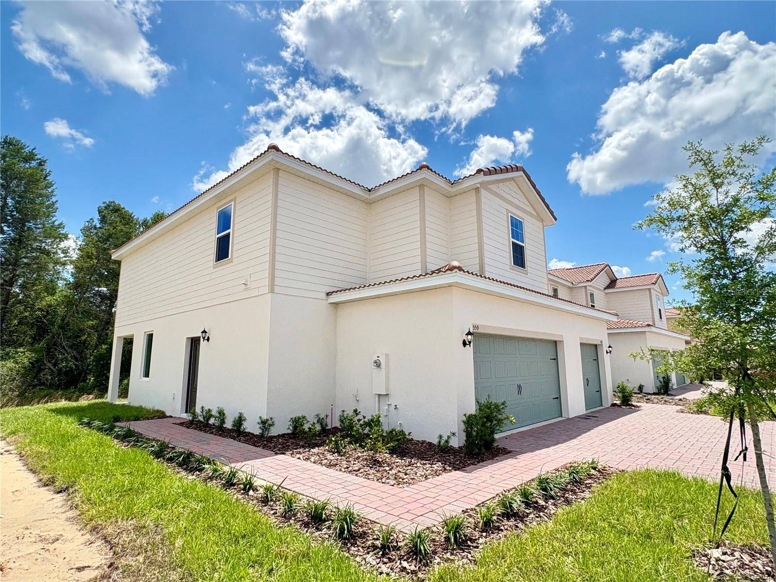 559 BAY LEAF DR, Poinciana, FL 34759
