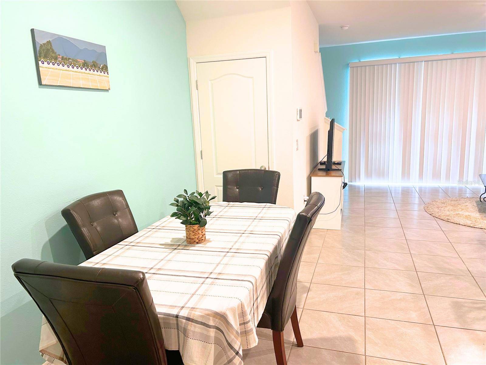 305 FELTRIM RESERVE BLVD, Davenport, FL 33837