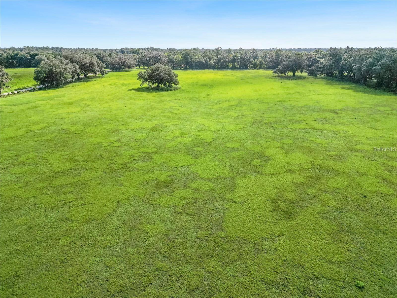 5780 CR 569, Center Hill, FL 33514