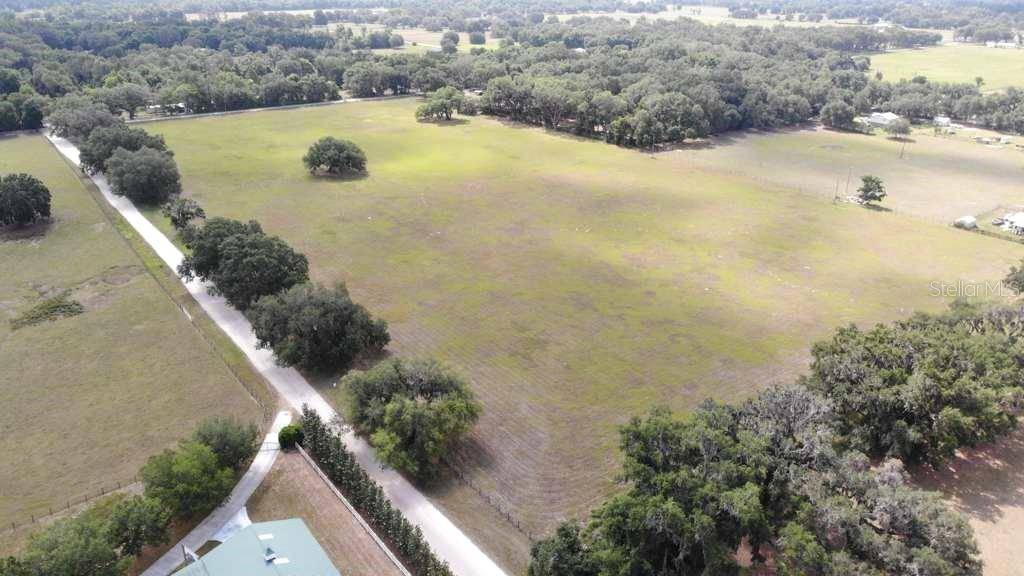 5780 CR 569, Center Hill, FL 33514