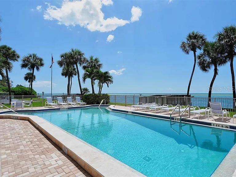 4822 OCEAN BLVD #3D, Sarasota, FL 34242