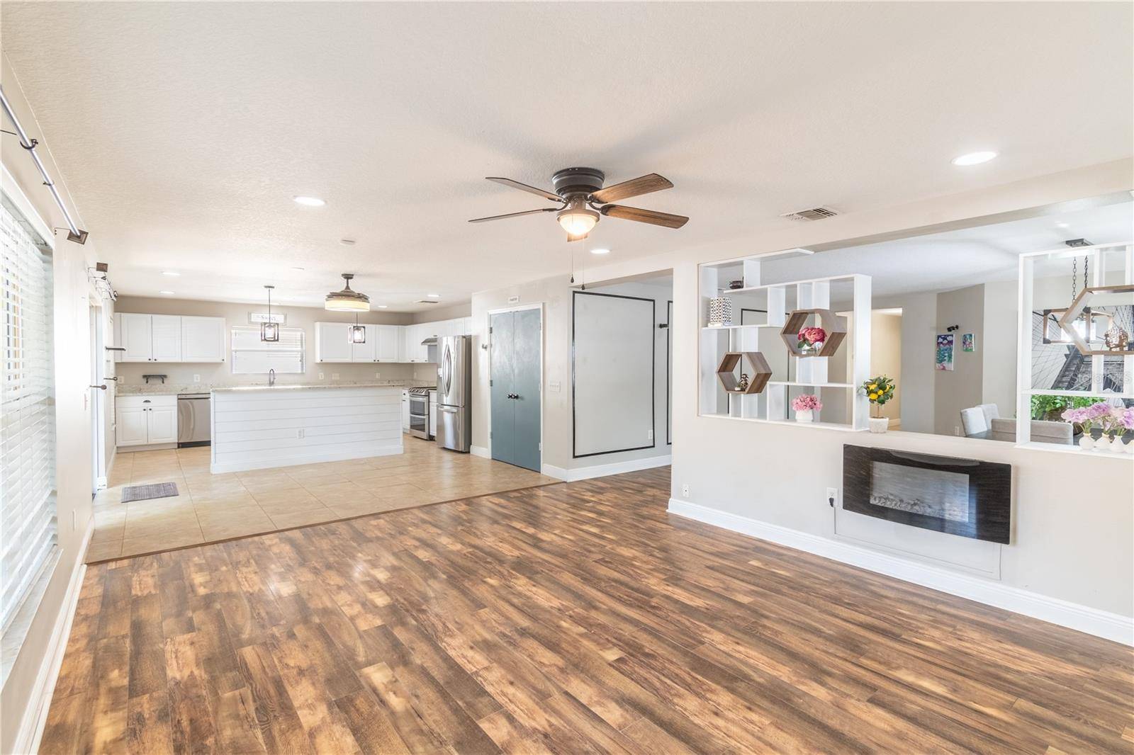 5049 GANDROSS LN, Mount Dora, FL 32757