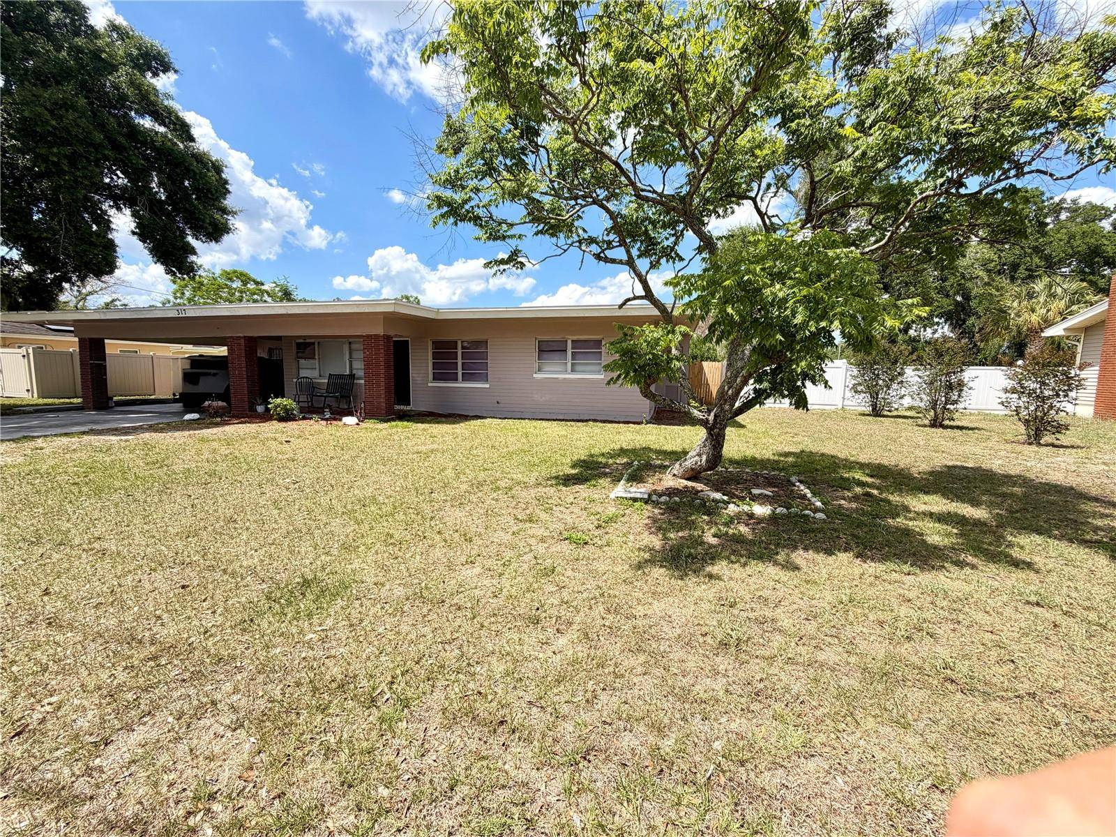 317 AVENUE G SE, Winter Haven, FL 33880